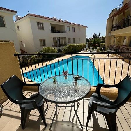 The Holiday Flat, Gateway To Desired Experiences Peyia Exterior foto